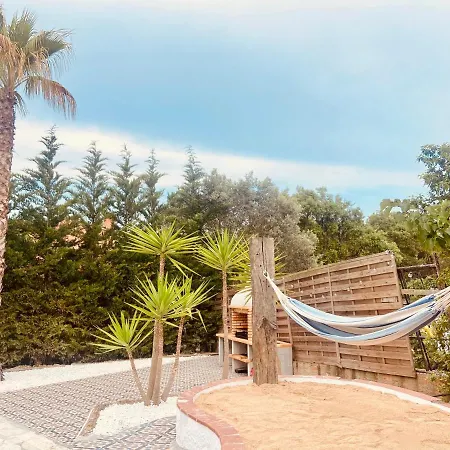 Pool Oasis With Mountain Views Apartman